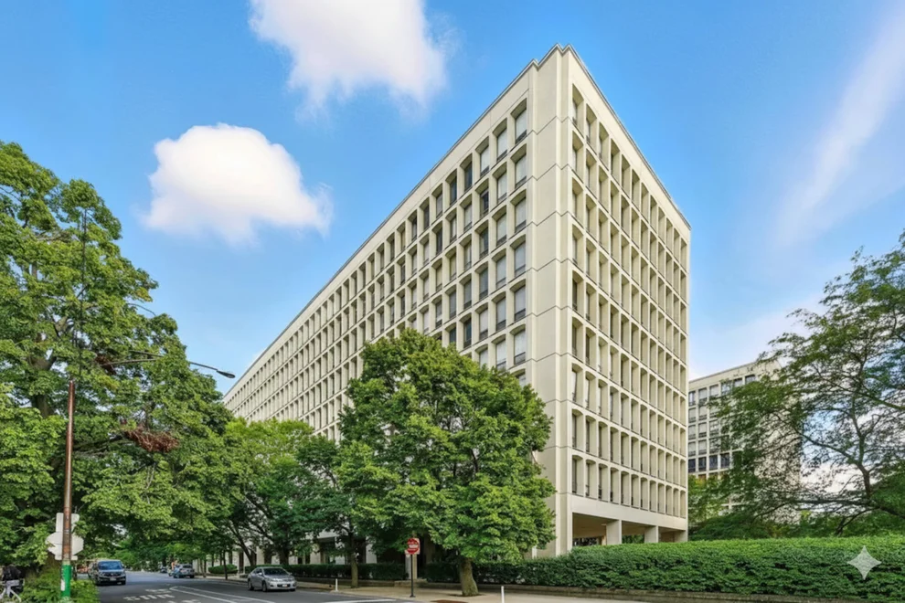 Unit for sale at 1450 E 55th Street, Chicago, IL 60615