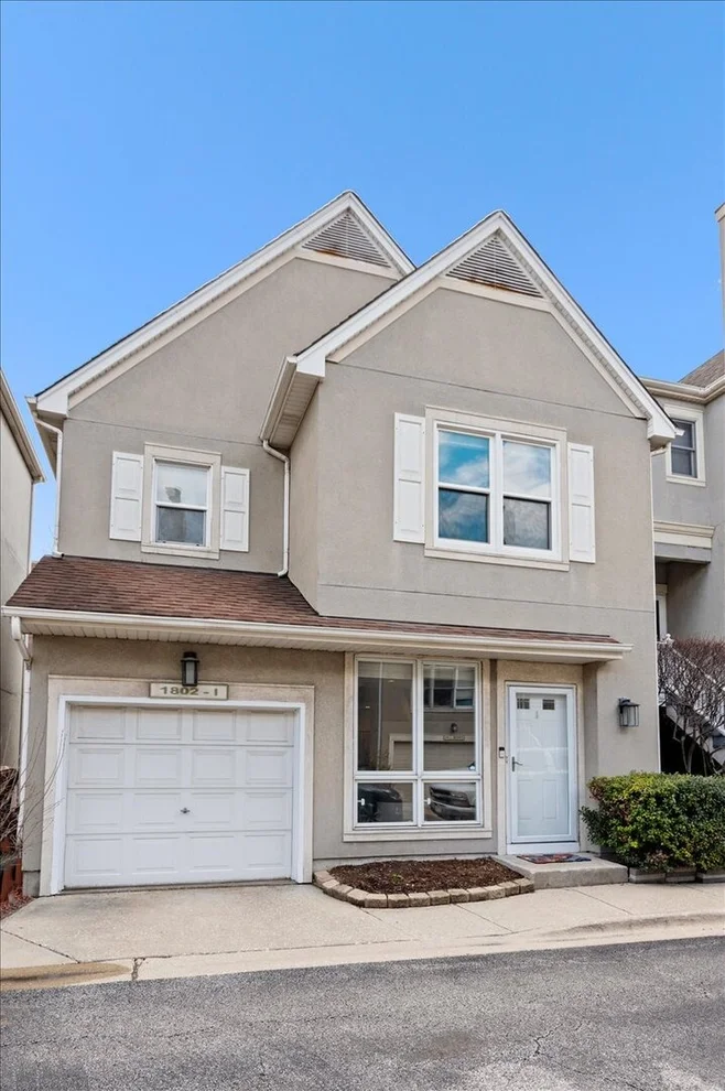 Unit for sale at 1802 W Diversey Parkway, Chicago, IL 60614