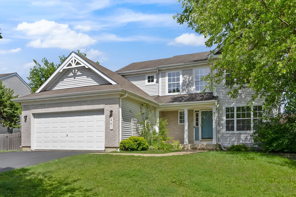 Unit for sale at 461 Winding Canyon Way, Algonquin, IL 60102