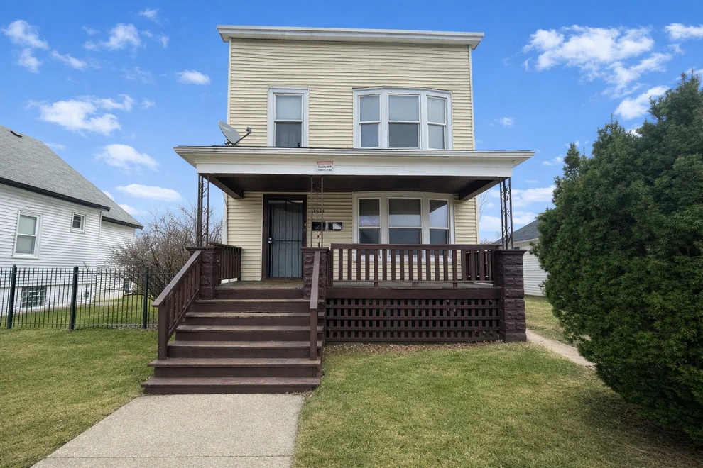 Unit for sale at 11633 S Parnell Avenue, Chicago, IL 60628