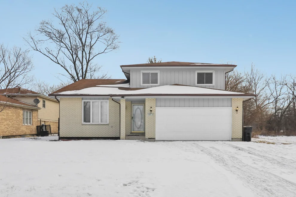 Unit for sale at 16627 Carse Avenue, Harvey, IL 60426