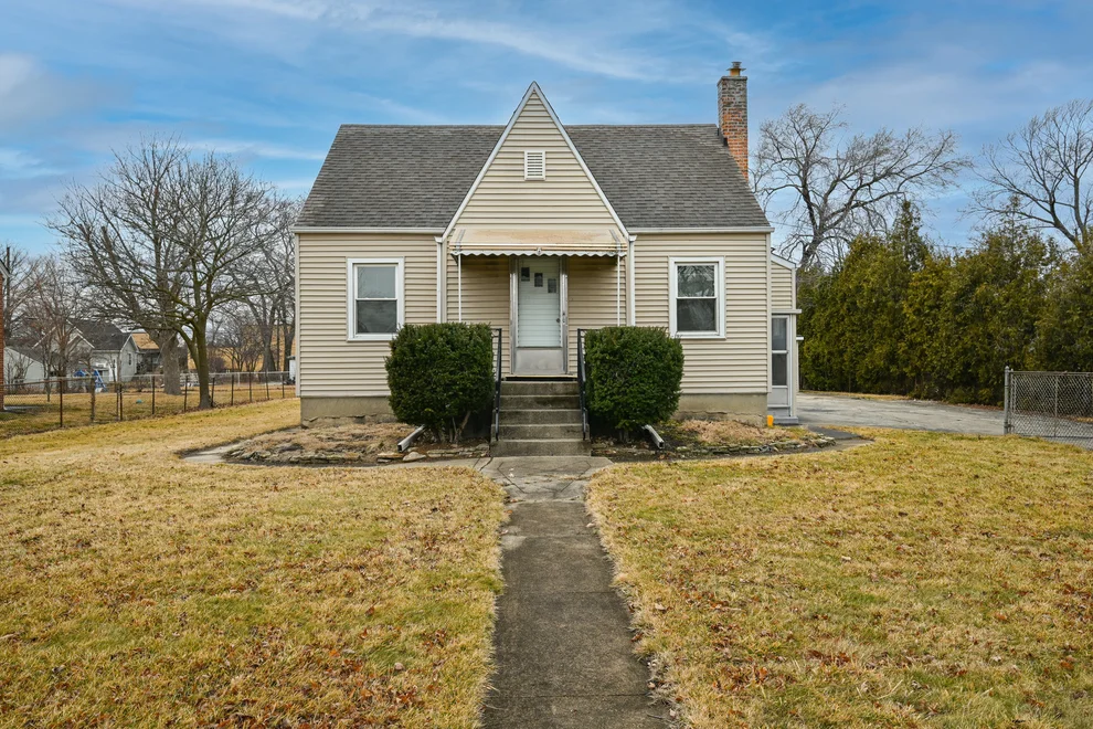 Unit for sale at 2316 N Hawthorne Avenue, Melrose Park, IL 60164