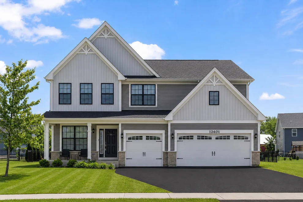 Unit for sale at 12601 S Poplar Crossing, Plainfield, IL 60585