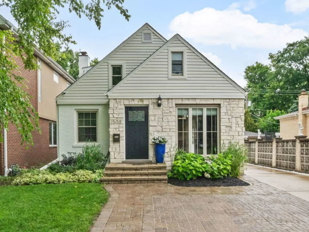 Unit for sale at 1508 Potter Road, Park Ridge, IL 60068