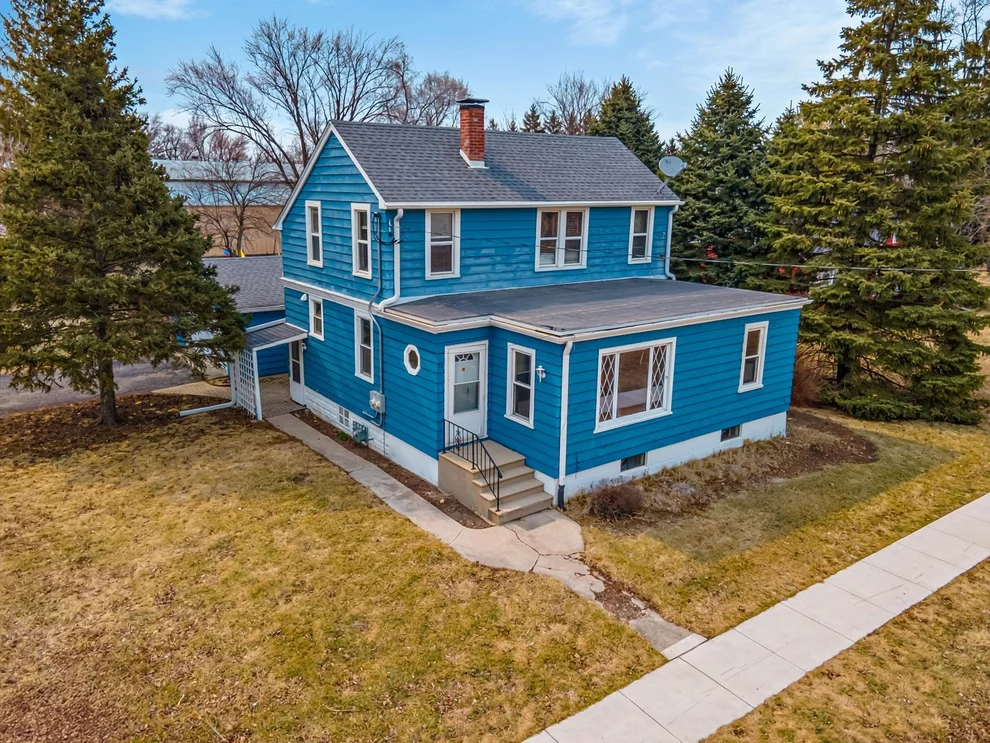 Unit for sale at 25 E Chestnut Avenue, Cortland, IL 60112