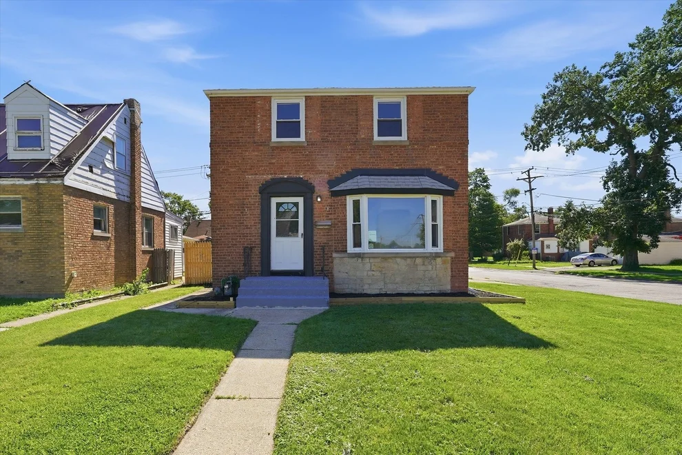 Unit for sale at 1547 Forest Avenue, Calumet City, IL 60409