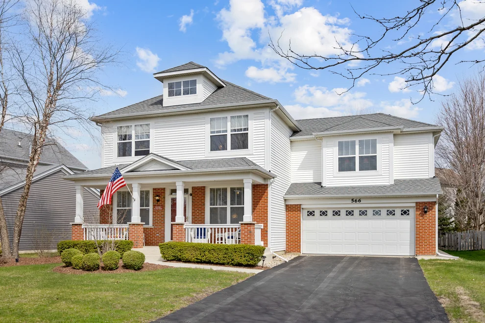 Unit for sale at 566 Horizon Drive W, St. Charles, IL 60175
