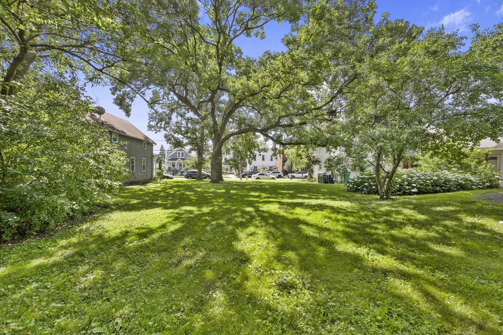 Unit for sale at 14323 S Beacon Avenue, Orland Park, IL 60462