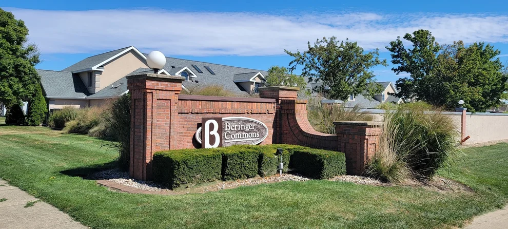 Unit for sale at 701 N High Cross Road, Urbana, IL 61802