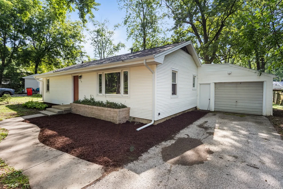 Unit for sale at 713 Southwest Drive, Champaign, IL 61820