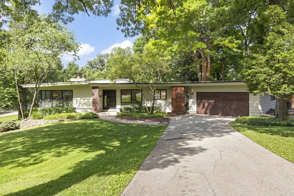 Unit for sale at 3N410 Maple Court, West Chicago, IL 60185