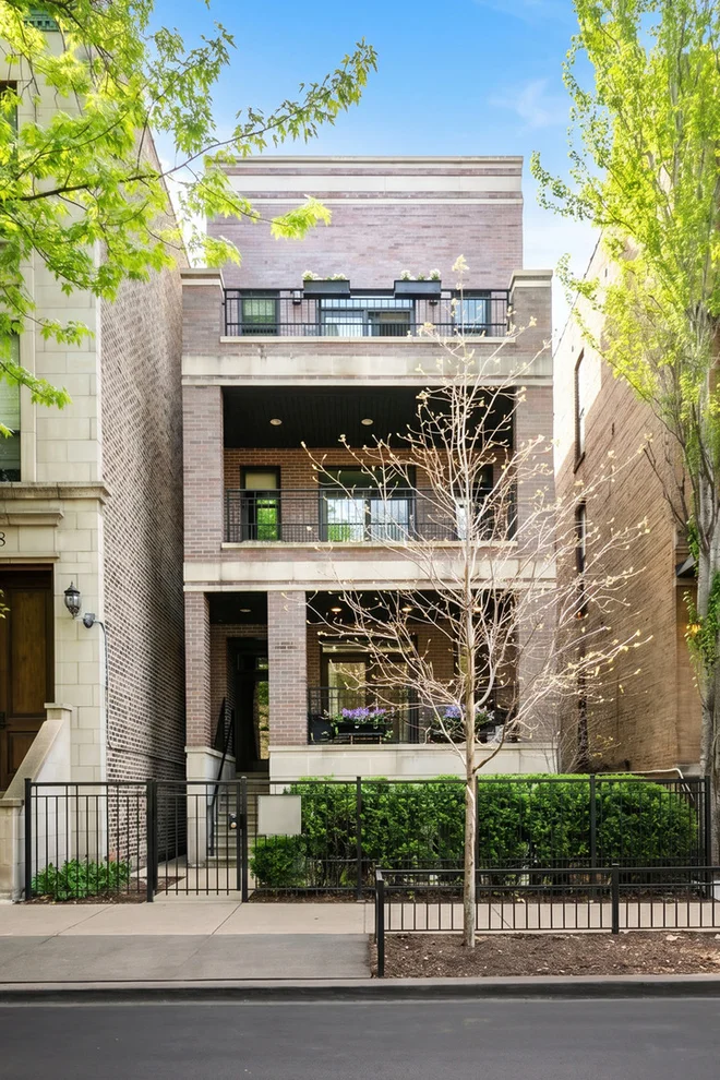 Unit for sale at 2680 N Orchard Street, Chicago, IL 60614