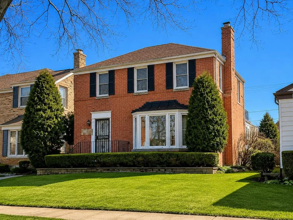 Unit for sale at 2951 W Jarlath Street, Chicago, IL 60645
