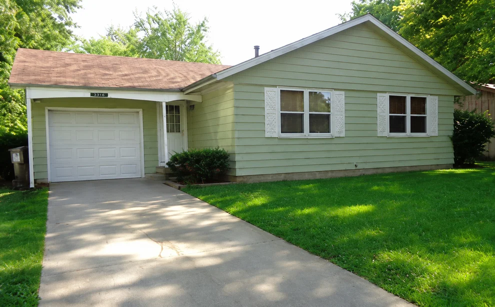 Unit for sale at 3201 W John Street, Champaign, IL 61821