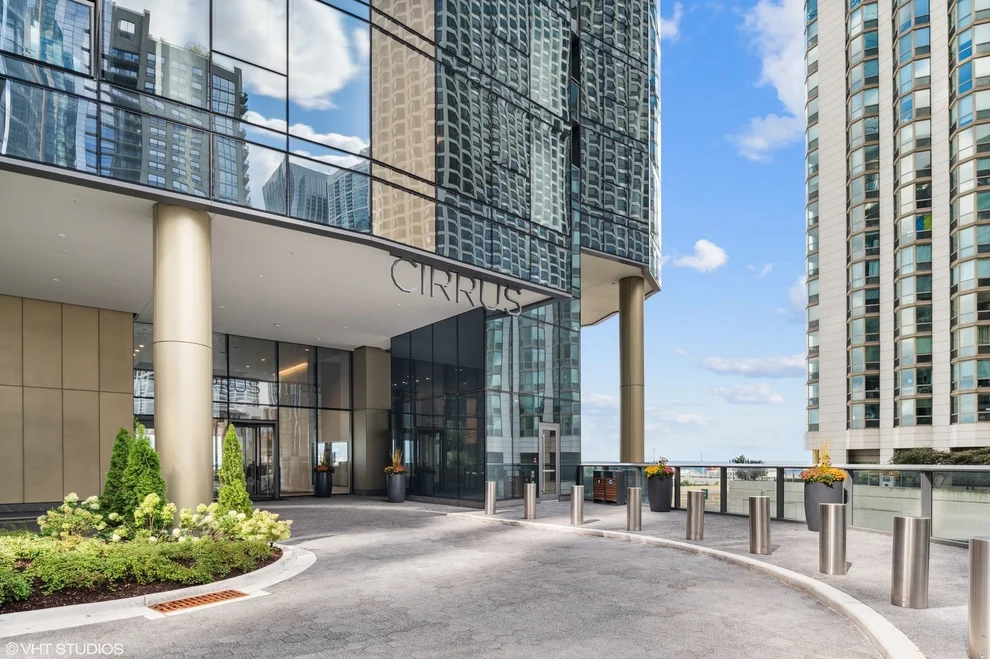 Unit for sale at 211 N Harbor Drive, Chicago, IL 60601