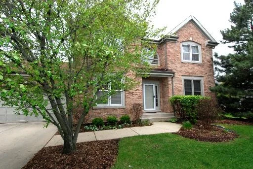 Unit for sale at 182 Ashfield Court, Bloomingdale, IL 60108