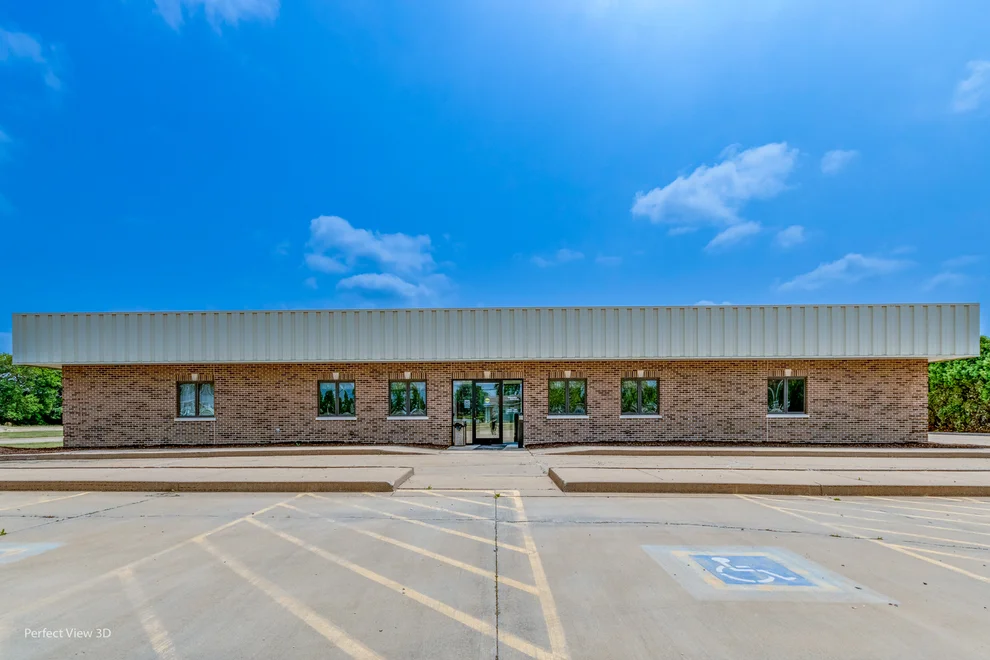 Unit for sale at 501 Oakley Avenue, Streator, IL 61364