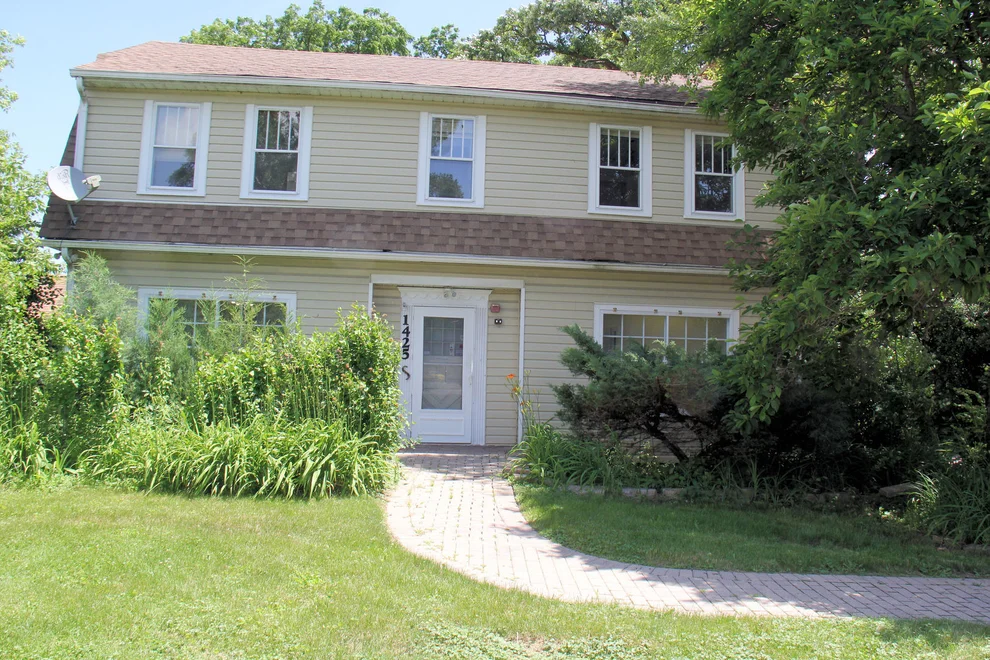 Unit for sale at 1425 S Neltnor Boulevard, West Chicago, IL 60185