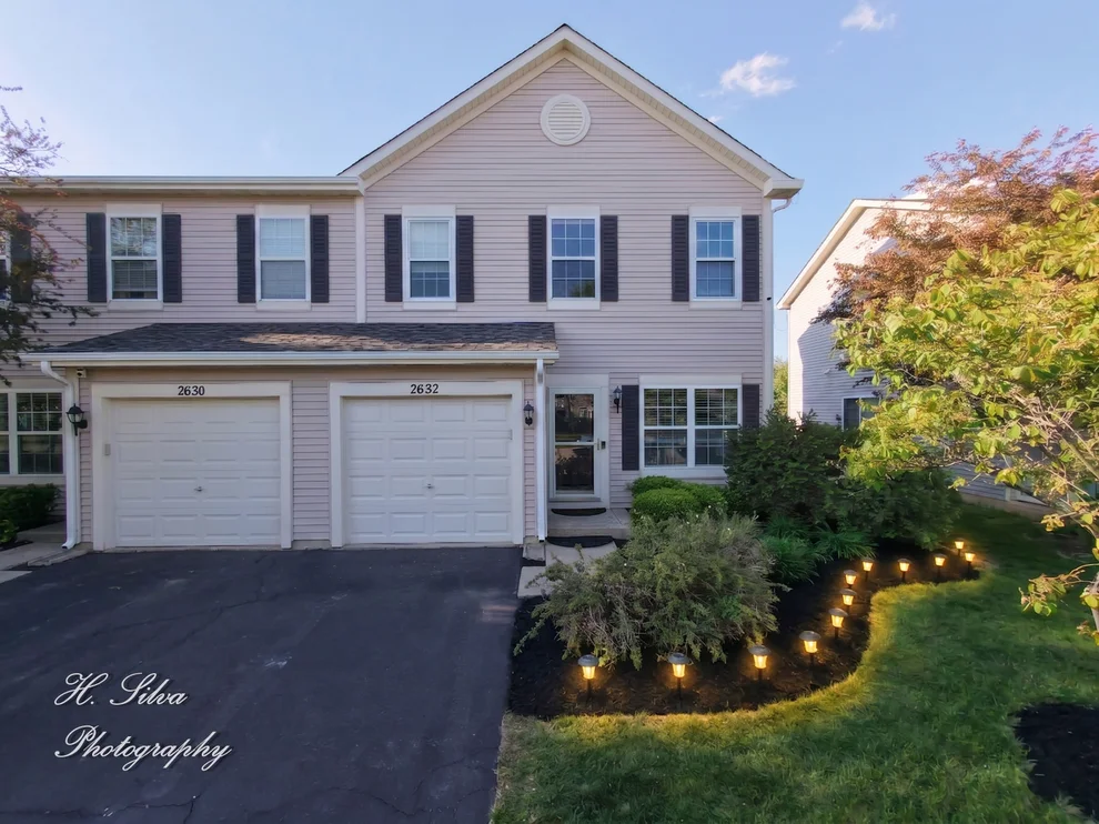 Unit for sale at 2632 Ross Street, Hampshire, IL 60140