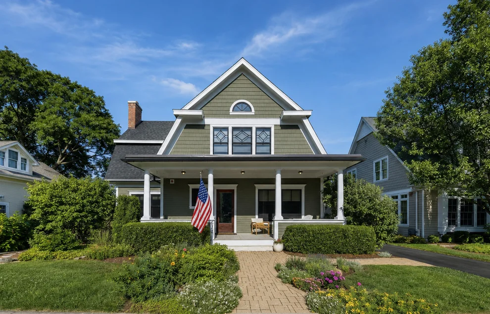 Unit for sale at 611 Prairie Avenue, Barrington, IL 60010