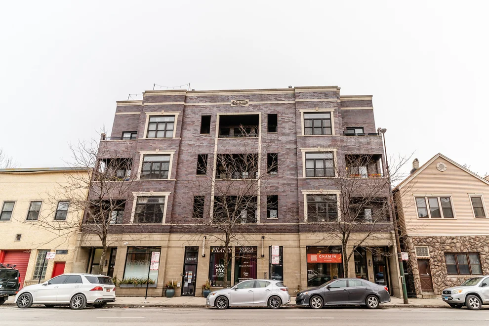 Unit for sale at 1359 W GRAND Avenue, Chicago, IL 60642