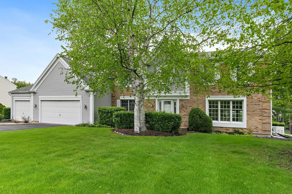 Unit for sale at 307 Churchill Court, Sleepy Hollow, IL 60118