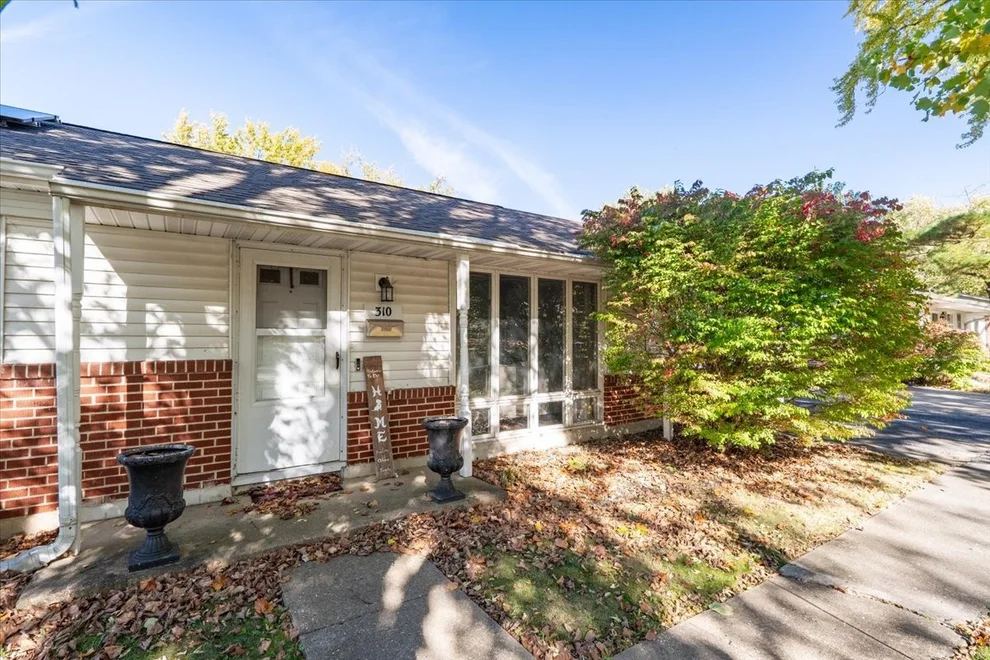 Unit for sale at 310 Rowe Drive, Bloomington, IL 61701
