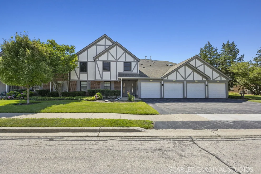 Unit for sale at 594 Elizabeth Drive, Wood Dale, IL 60191
