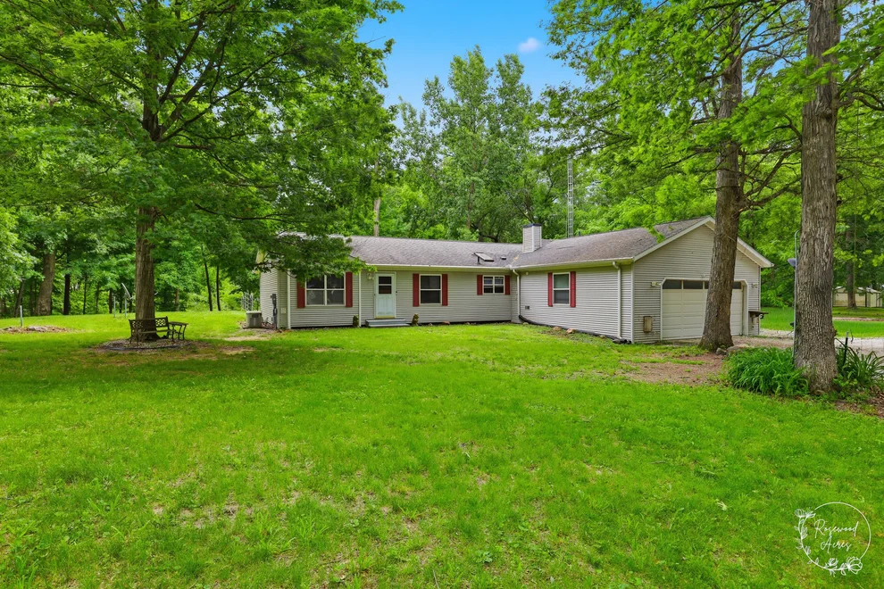 Unit for sale at 2701 E County Township Road 121, Sheldon, IL 60966