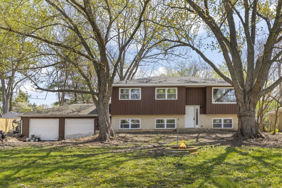 Unit for sale at 3N607 Kenwood Avenue, West Chicago, IL 60185