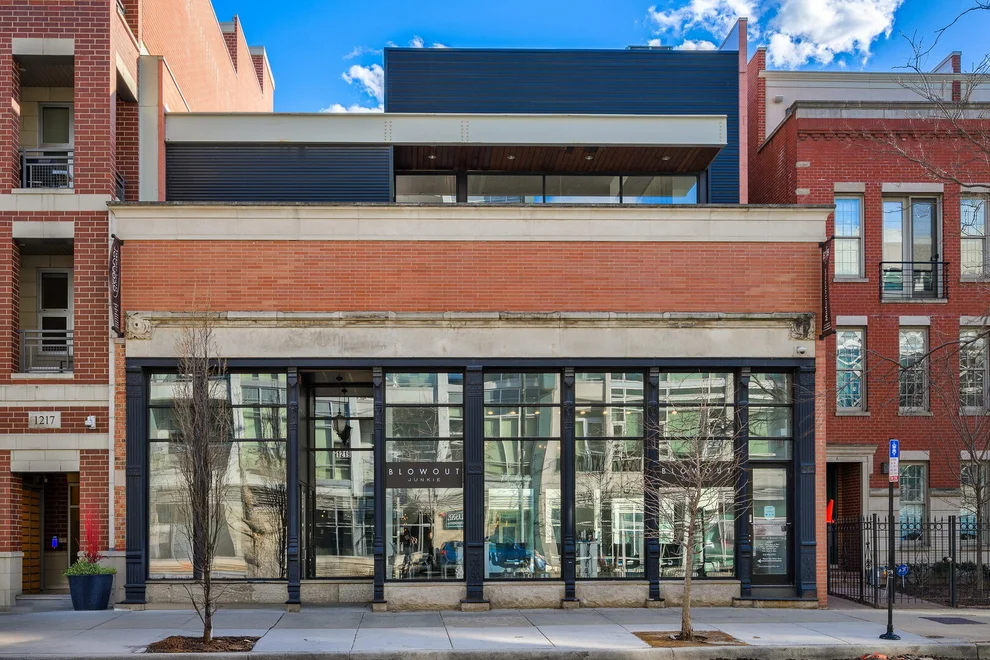 Unit for sale at 1219 W Madison Street, Chicago, IL 60607