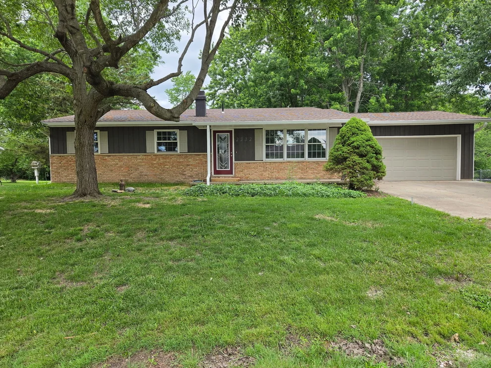Unit for sale at 2232 Heather Hills Drive, St. Joseph, IL 61873