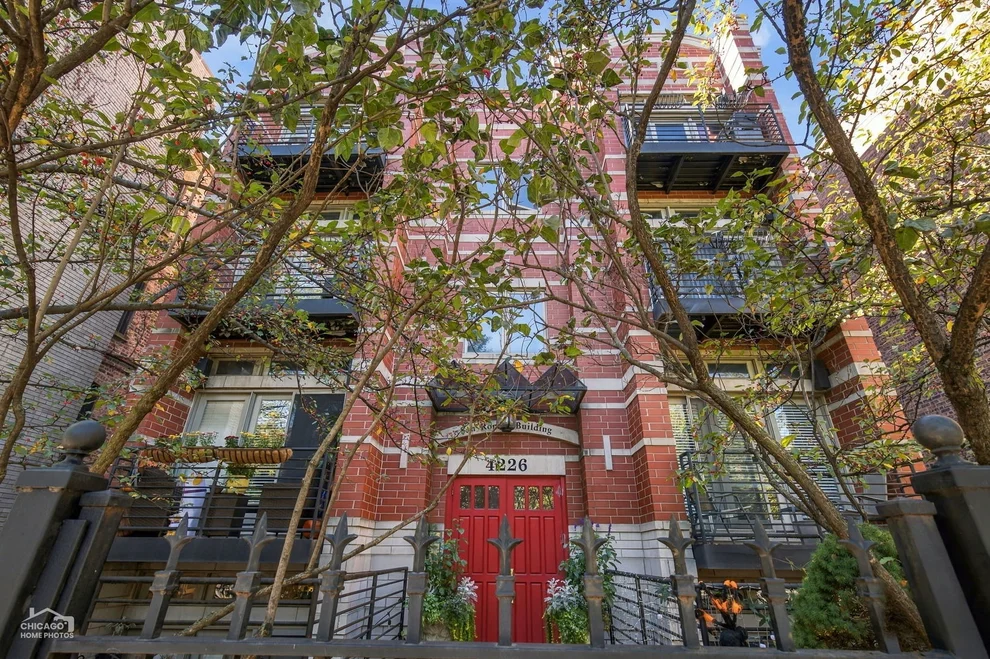 Unit for sale at 4226 N Ashland Avenue, Chicago, IL 60613