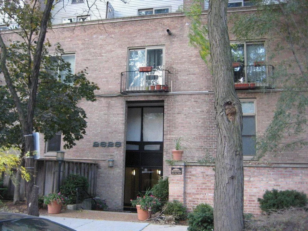 Unit for sale at 2828 N Burling Street, Chicago, IL 60657