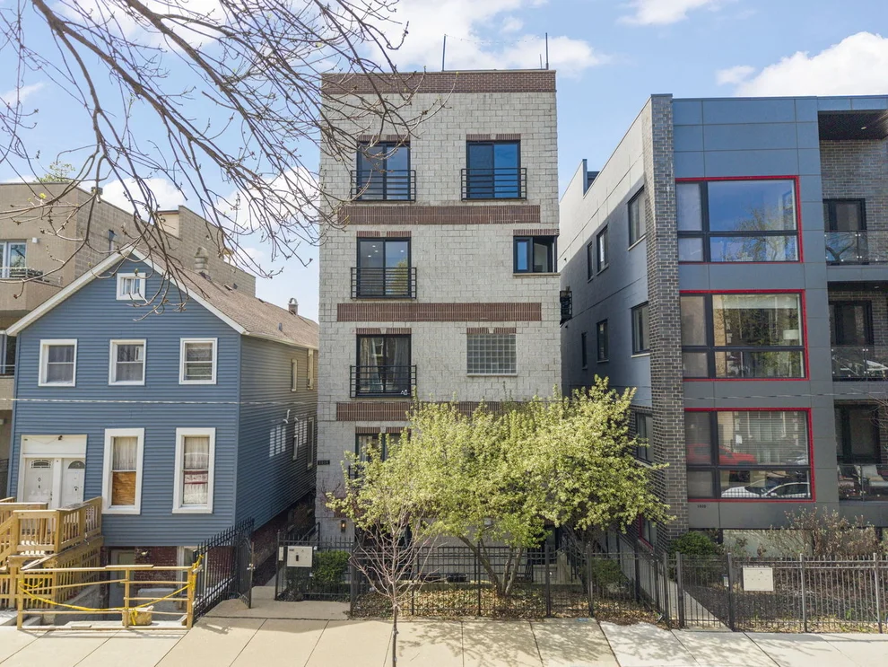 Unit for sale at 1016 N Marshfield Street, Chicago, IL 60622