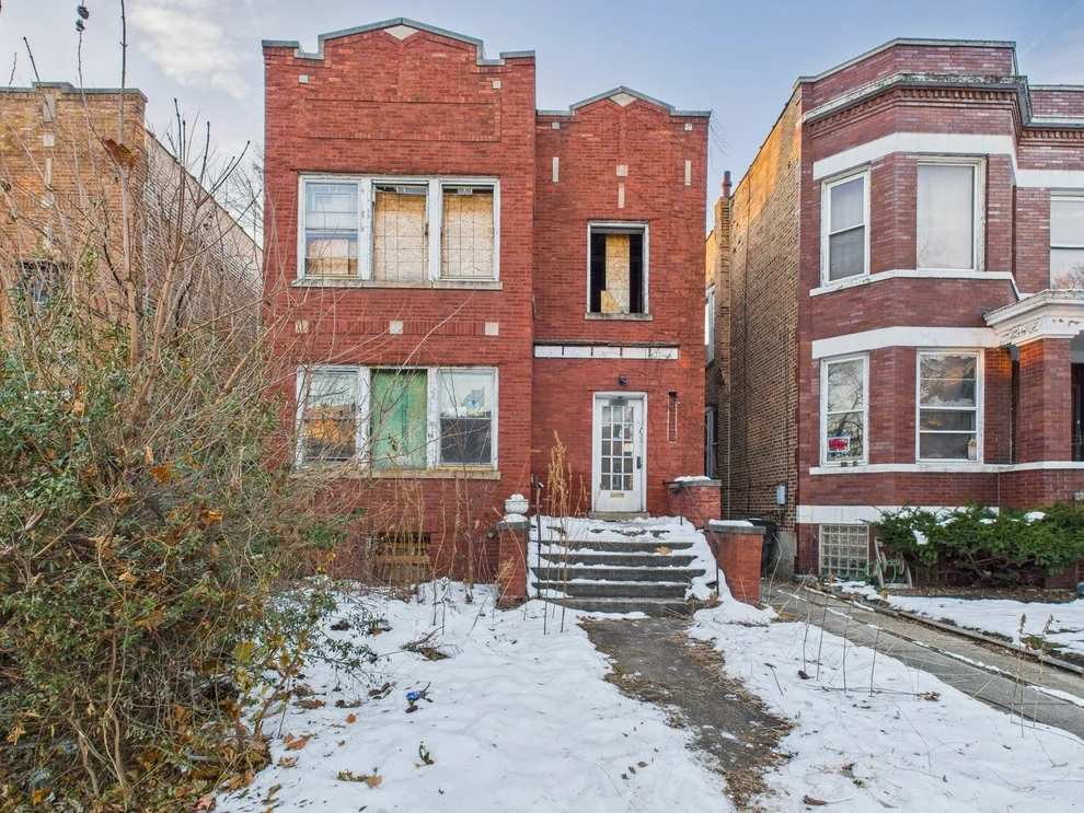 Unit for sale at 6636 S Ingleside Avenue, Chicago, IL 60637