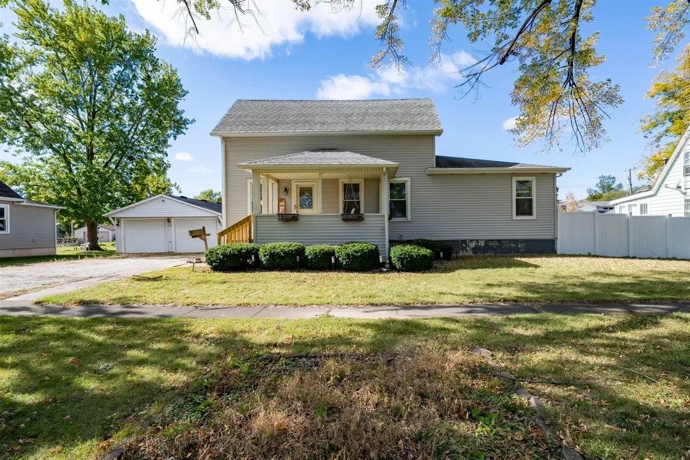Unit for sale at 515 N Guthrie Street, Gibson City, IL 60936