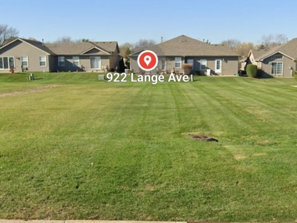 Unit for sale at 922 Lange Avenue, Beecher, IL 60401