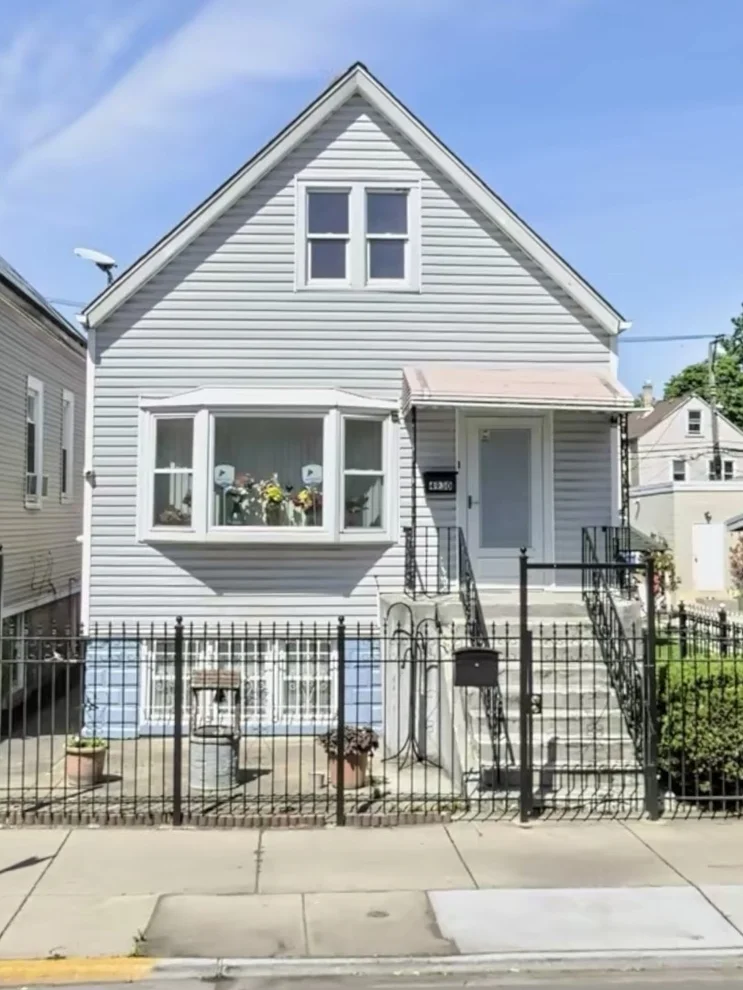 Unit for sale at 4930 S Damen Avenue, Chicago, IL 60609