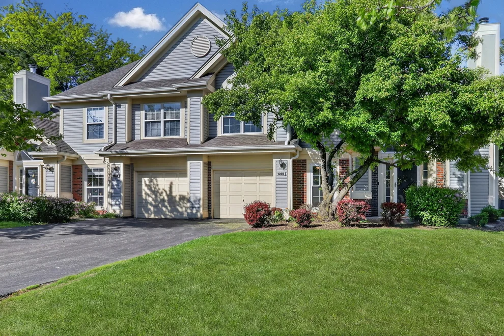 Unit for sale at 1282 Old Mill Lane, Elk Grove Village, IL 60007
