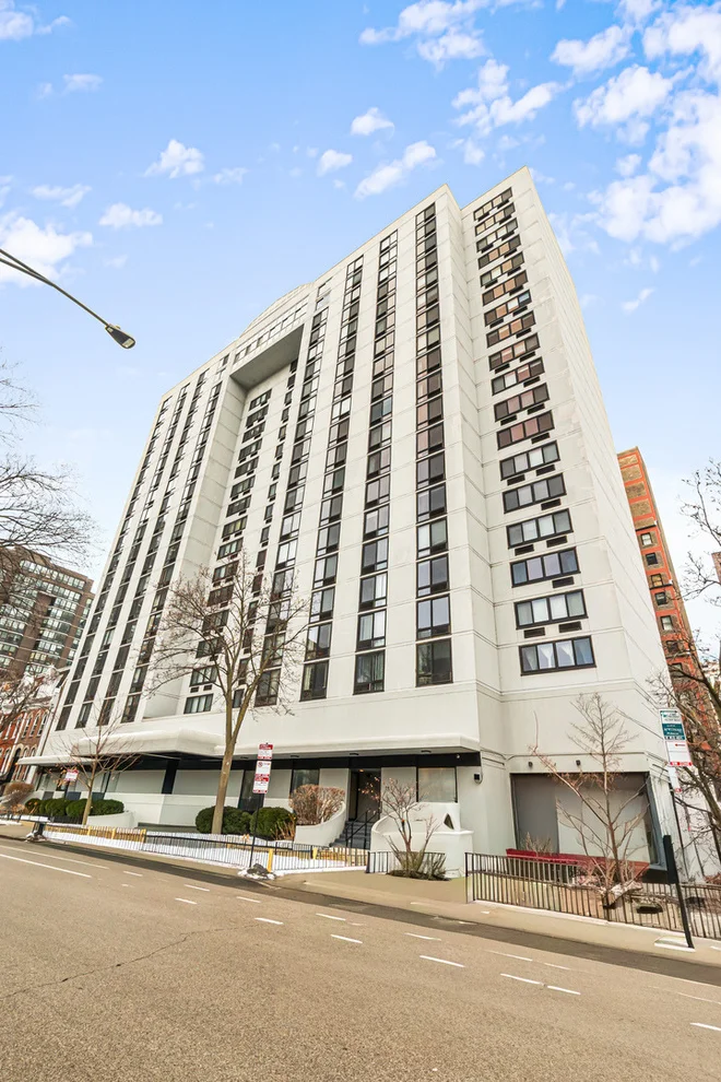 Unit for sale at 1221 N DEARBORN Street, Chicago, IL 60610