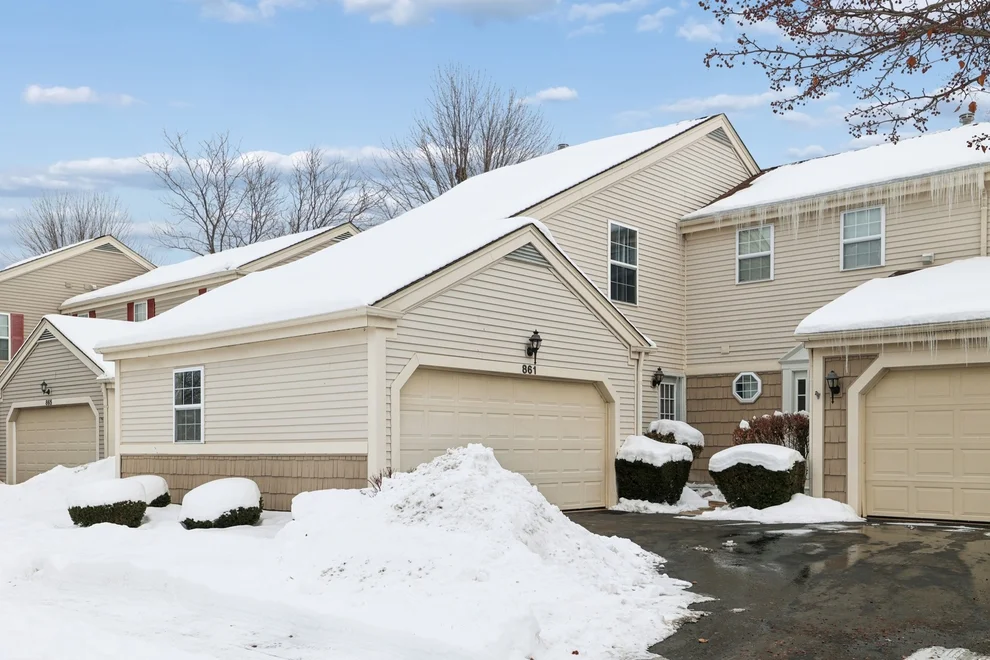 Unit for sale at 861 VILLAGE Circle, Marengo, IL 60152