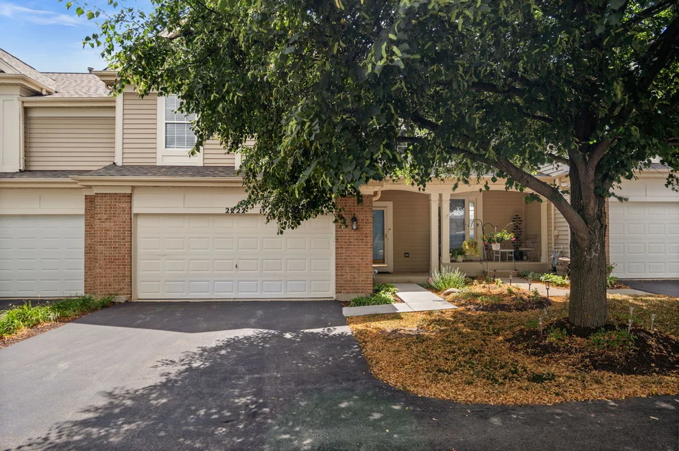 Unit for sale at 2222 Foxmoor Lane, Aurora, IL 60502