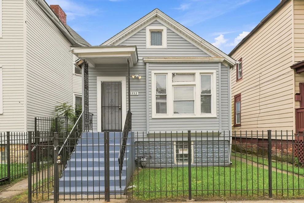 Unit for sale at 5353 S Princeton Avenue, Chicago, IL 60609
