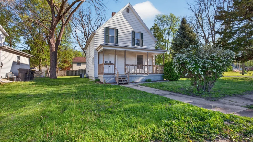 Unit for sale at 1214 Wall Street, Normal, IL 61761