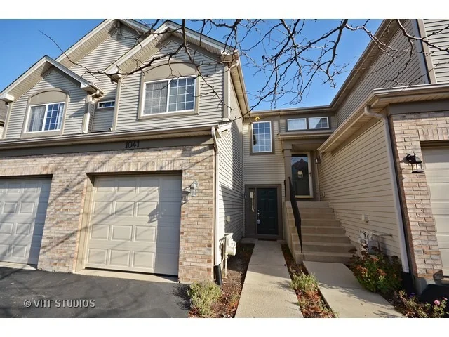Unit for sale at 1041 PARKHILL Circle, Aurora, IL 60502