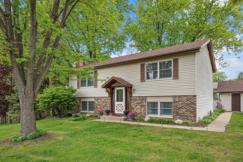 Unit for sale at 26 Miller Road, Lake In The Hills, IL 60156