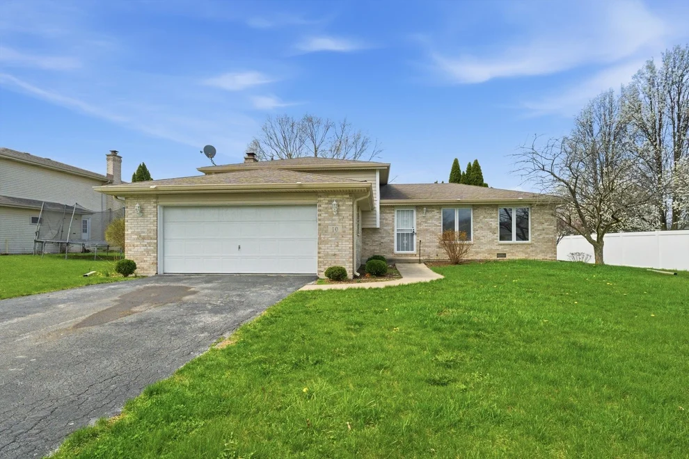 Unit for sale at 10 Joyce Court, Crete, IL 60417