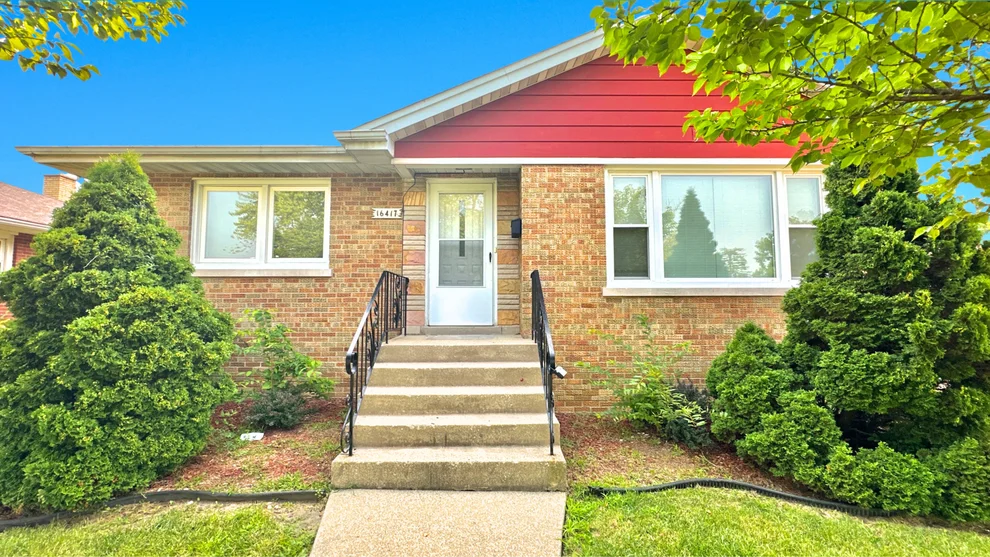 Unit for sale at 16417 School Street, South Holland, IL 60473
