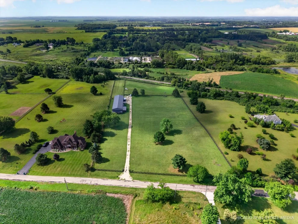 Unit for sale at 10617 Button Road, Hebron, IL 60034